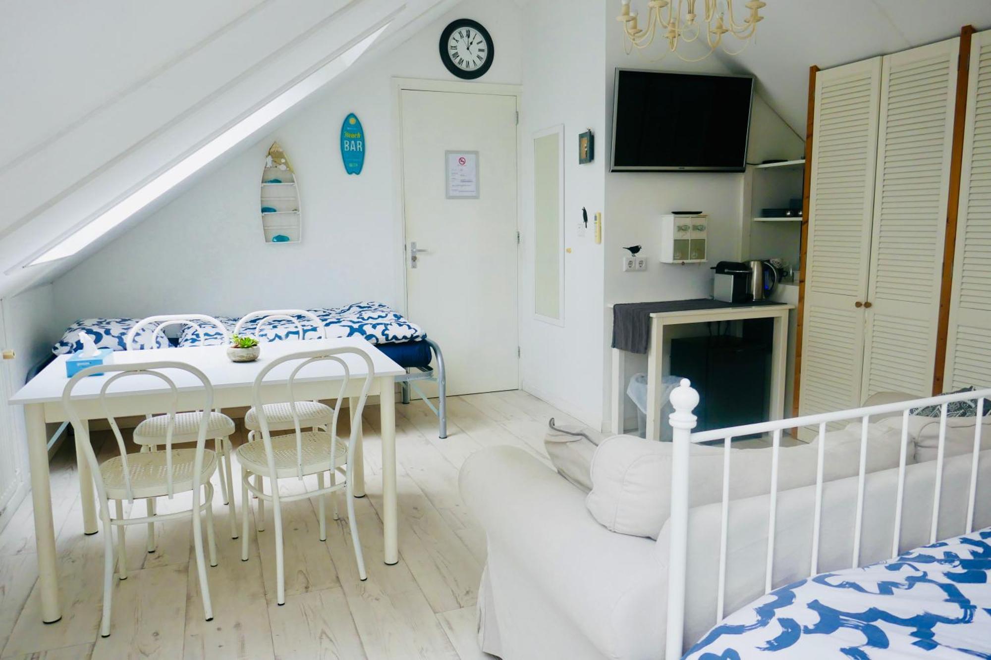 Silver Moon Bed & Breakfast Voorschoten Extérieur photo